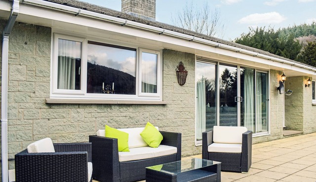 3 bedroom accommodation in Abbeycwmhir