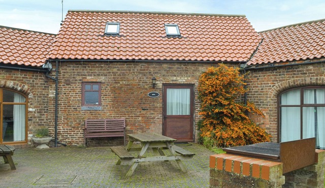 3 bedroom accommodation in Flamborough