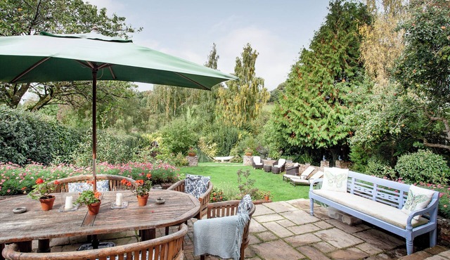 3 bedroom accommodation in Kentisbeare