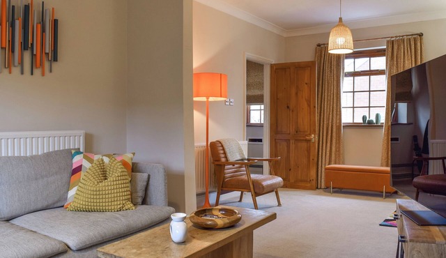 3 bedroom accommodation in Kingsthorpe, near Northampton