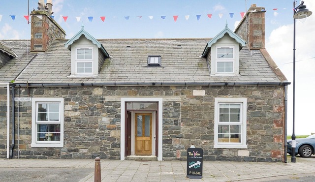 3 bedroom accommodation in Port William