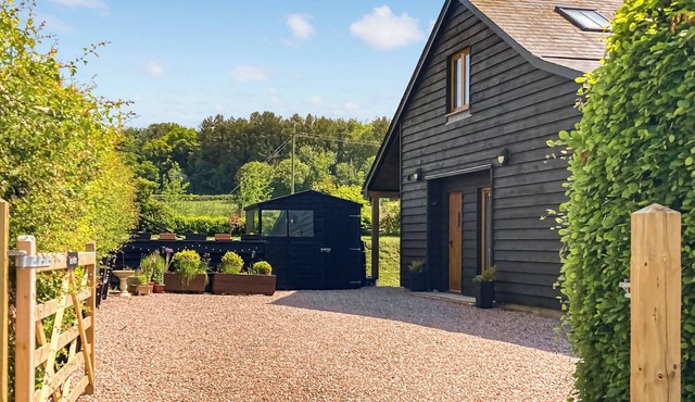 3 bedroom accommodation in Canterbury