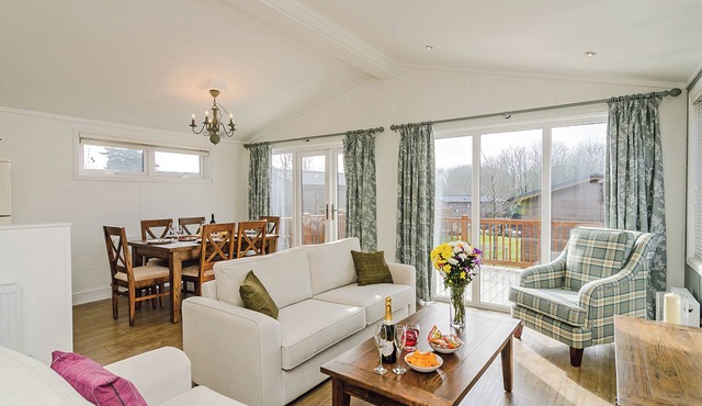 3 bedroom accommodation in Canterbury