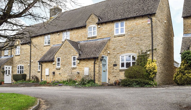 3 bedroom accommodation in Little Rissington, near Bourton on the Water