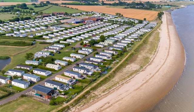 3 bedroom accommodation in Colchester