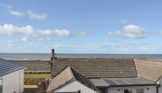 3 bedroom accommodation in Coulderton