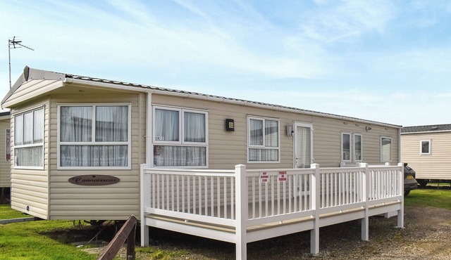 3 bedroom accommodation in Felixstowe