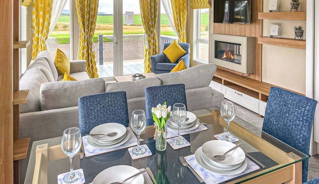 3 bedroom accommodation in Laurenkirk