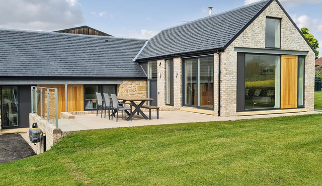 3 bedroom accommodation in Linlithgow