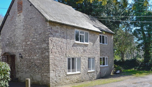3 bedroom accommodation in Winterbourne Steepleton, near Dorchester