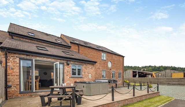 3 bedroom accommodation in Trevor, near Llangollen