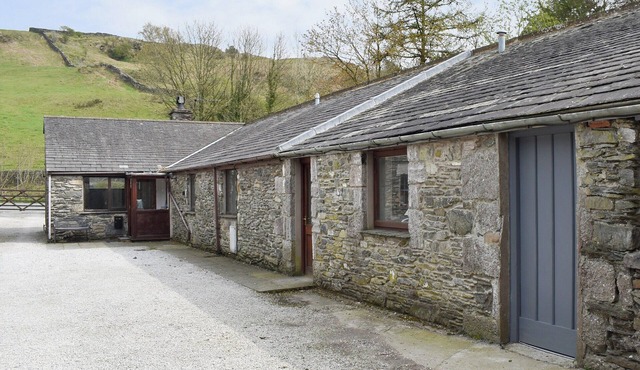 3 bedroom accommodation in Low Newton