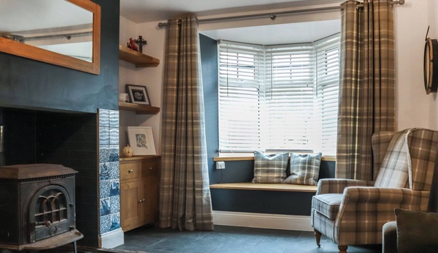 3 bedroom accommodation in Newborough