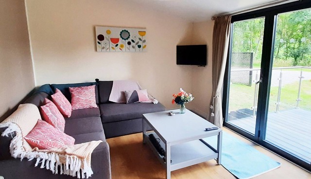 3 bedroom accommodation in Shrewsbury