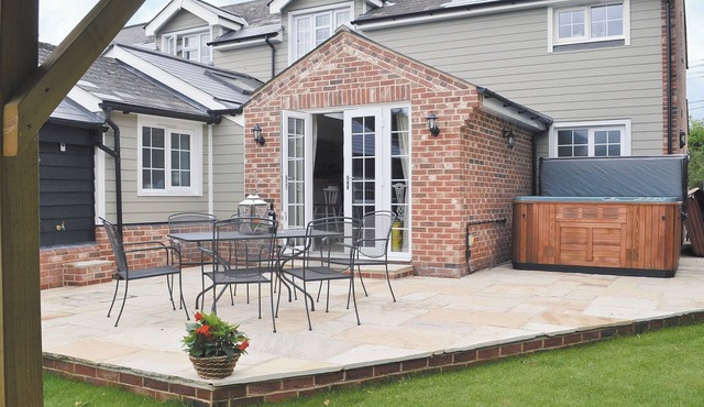 3 bedroom accommodation in Pettaugh, near Stowmarket