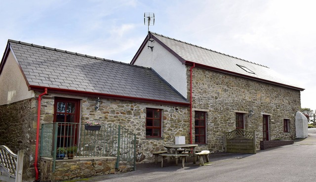3 bedroom accommodation in Glynarthen, near Cardigan