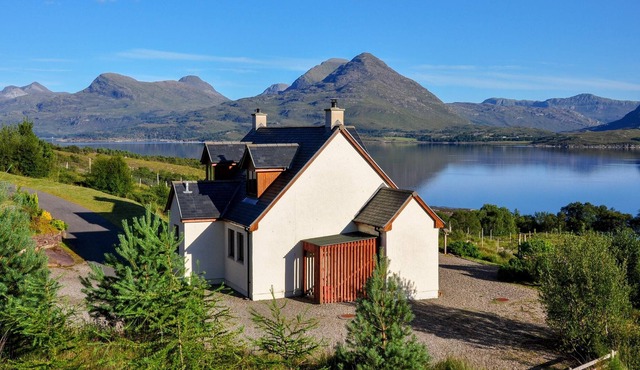3 bedroom accommodation in Wester Alligin, near Torridon