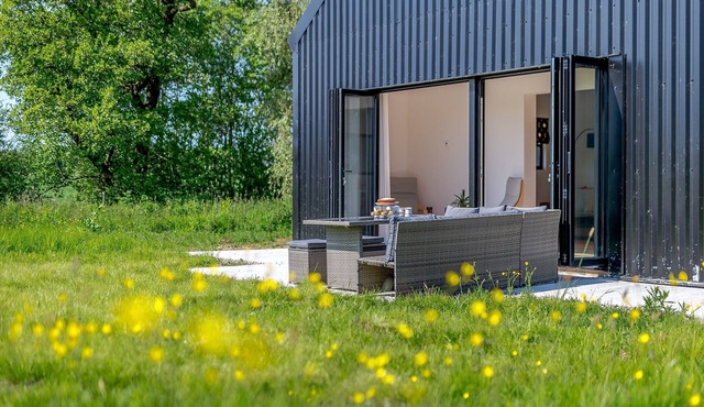 3 bedroom accommodation in Ashbourne