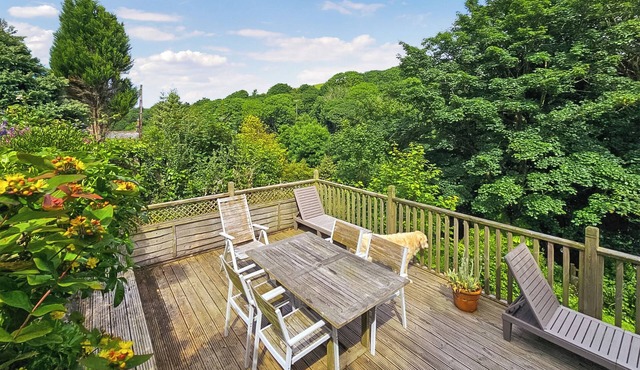 3 bedroom accommodation in Boscastle