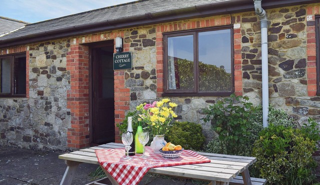 3 bedroom accommodation in Brighstone