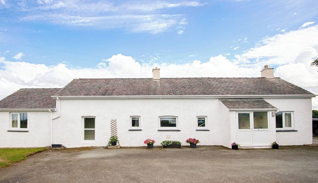 3 bedroom accommodation in Pontrug, near Caernarfon