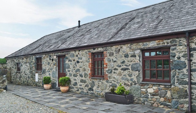 3 bedroom accommodation in Bontnewydd, near Caernarfon