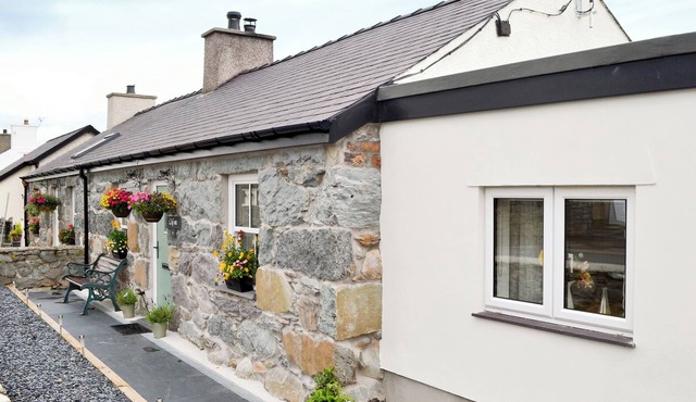 3 bedroom accommodation in Bethesda Bach, near Caernarfon