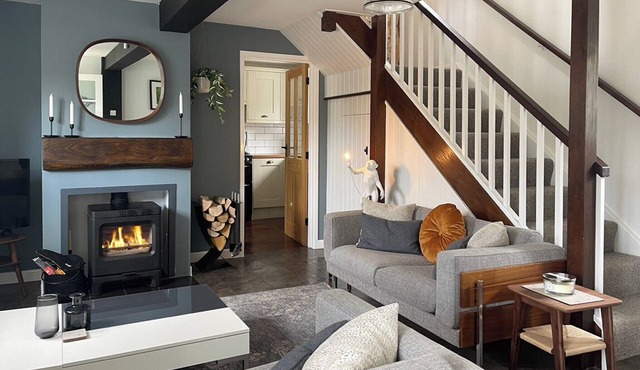 3 bedroom accommodation in Calbourne