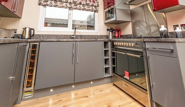 3 bedroom accommodation in Carnforth