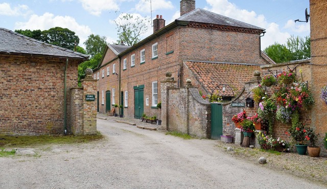 3 bedroom accommodation in Rudston, near Bridlington