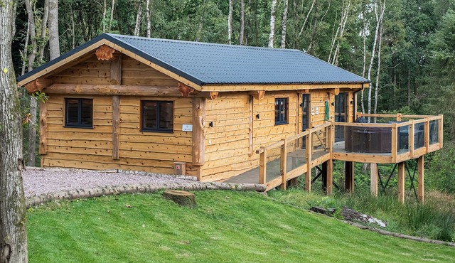 3 bedroom accommodation in Ellesmere