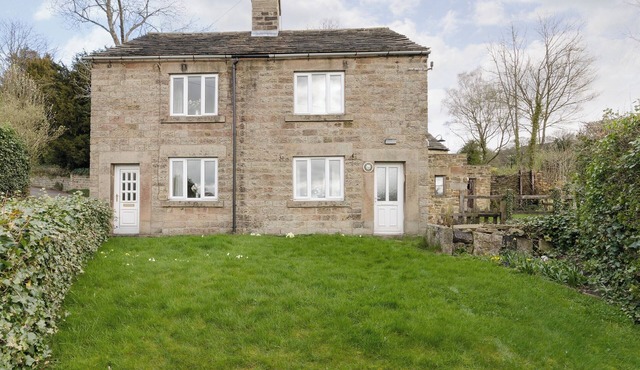3 bedroom accommodation in Hathersage