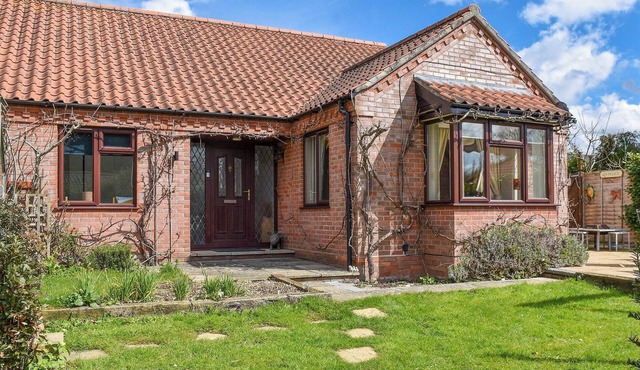 3 bedroom accommodation in Hockering