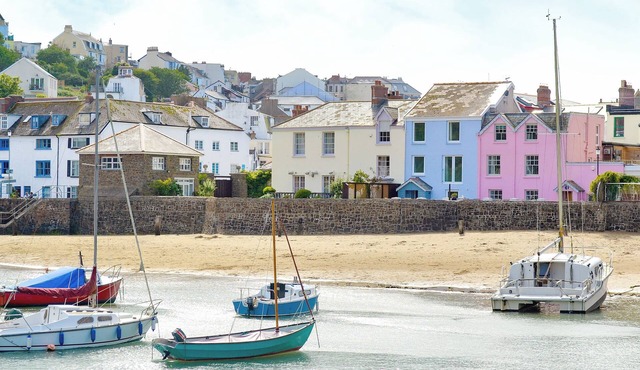 3 bedroom accommodation in Ilfracombe