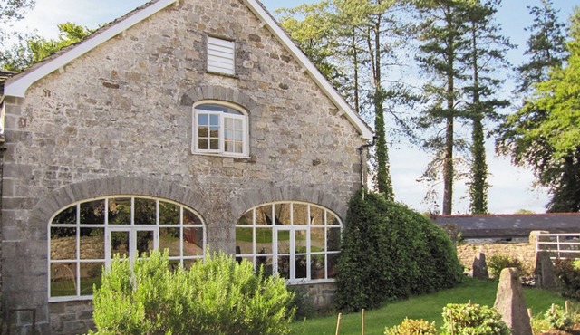 3 bedroom accommodation in Llandybie