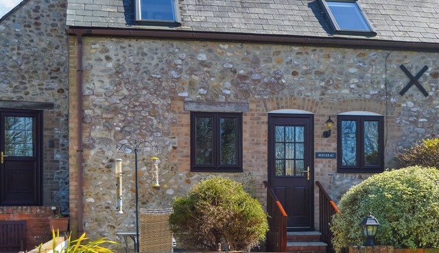 3 bedroom accommodation in Lyme Regis