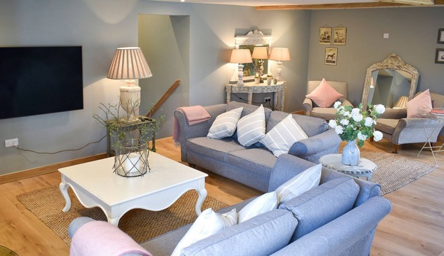 3 bedroom accommodation in Ulcombe, near Maidstone