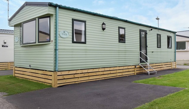 3 bedroom accommodation in Heysham, near Lancaster