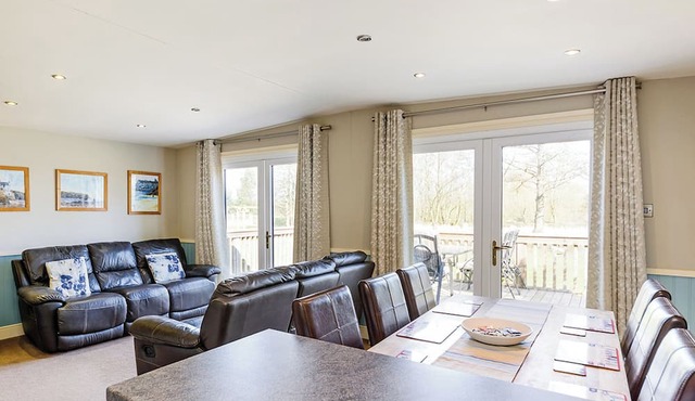 3 bedroom accommodation in Pickering