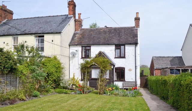 3 bedroom accommodation in Minsterley, near Shrewsbury