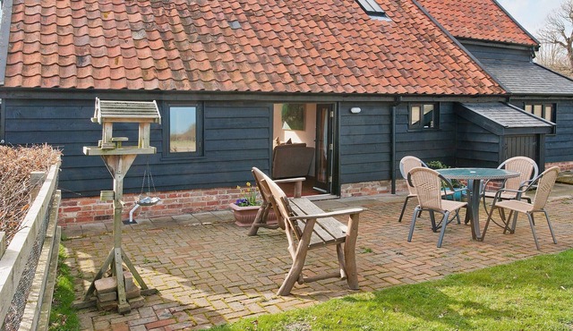 3 bedroom accommodation in Friston, Saxmundham