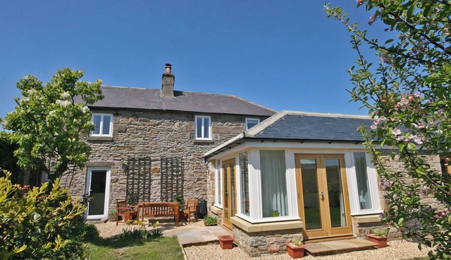 3 bedroom accommodation in Seahouses