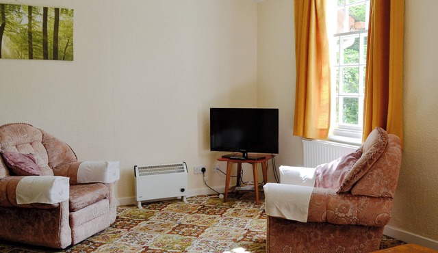 3 bedroom accommodation in Skelmorlie, near Largs