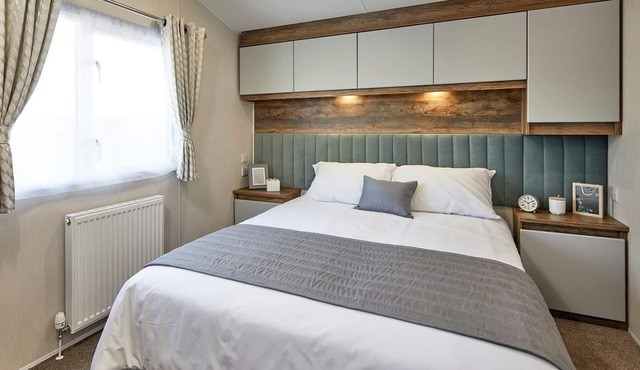 3 bedroom accommodation in Southport