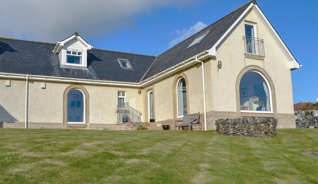 3 bedroom accommodation in Portpatrick, near Stranraer