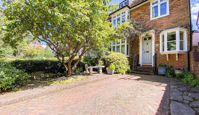 3 bedroom accommodation in Tenterden