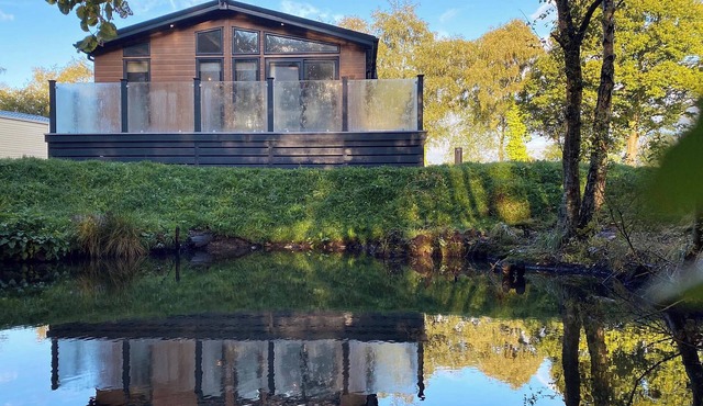 3 bedroom accommodation in Landford, near Salisbury