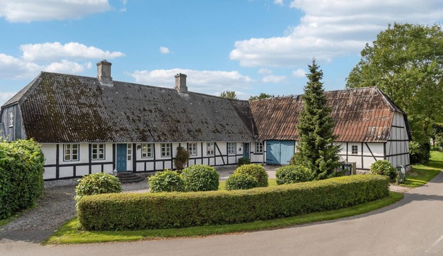 3 bedroom accommodation in Horslunde