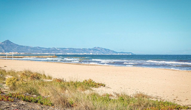 3 bedroom accommodation in El Verger