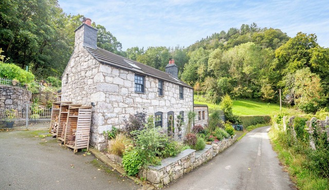 3 bedroom accommodation in Abergele